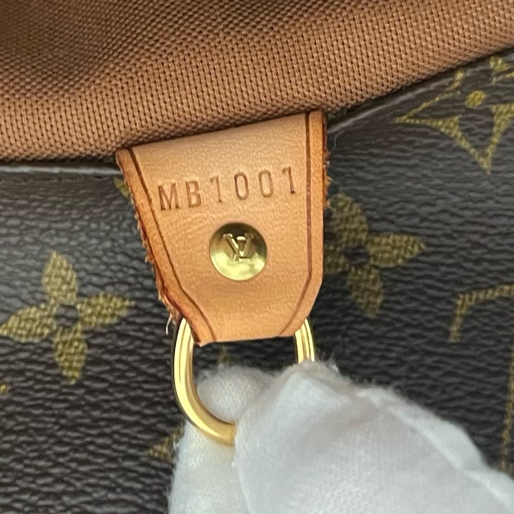 ❗️SOLD❗️


Louis Vuitton Sac Shopping Tote Large GM EUC 2001 - Picture 15 of 16